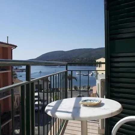 Vista Mare 4* Porto Azzurro